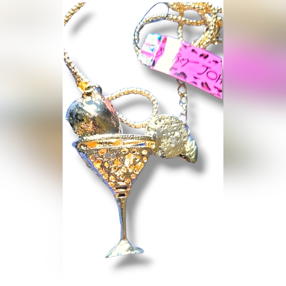 Gold plated blue and white crystal lemon martini glass necklace - Picture 4 of 16